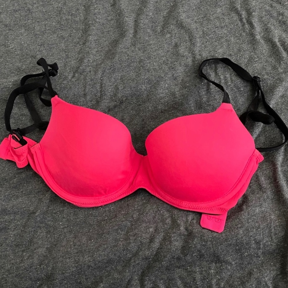 ✰ victoria's secret t-shirt bra